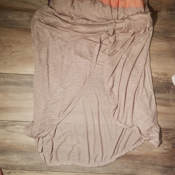 The Addison story maxi dress - Picture 3 of 8